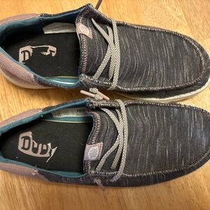 Hey Dude Women's Wally Slip-On Shoes - Heathered Gray & purple with Teal Lining
